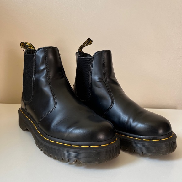 Dr. Martens Shoes - Dr. Martens 2976 Bex Chelsea Boots